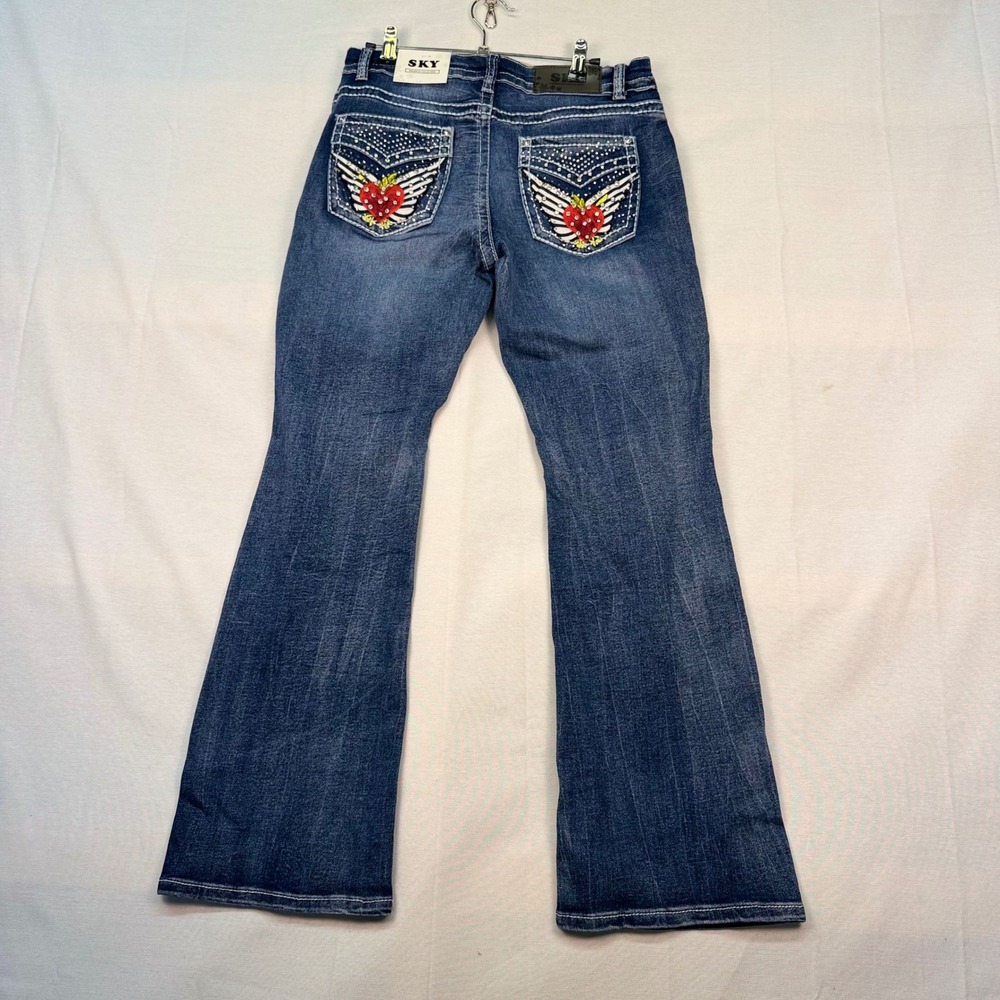Sky Premium Collection Low Rise Bootcut Jeans Rhinestone Heart Wings Blue 13/31 - Picture 2 of 8